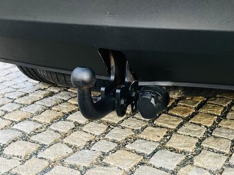 Kia Sorento 2.2CRDi 4x4 MANUÁL KAMERA 7 MÍST VÝHŘEV TAŽNÉ - 12