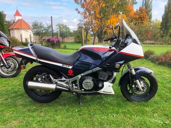 Yamaha FJ 1100, Kawasaki GPZ 750R - 12