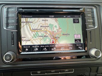 VW T6 Transporter Long 2.0 TDI 103kw, 5 míst - 12