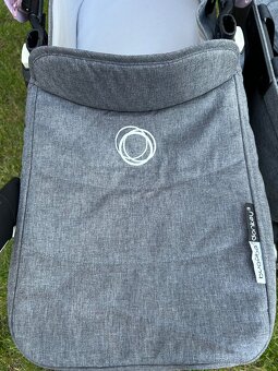 Bugaboo Donkey 3 šedý s výbavou (2020) - 12