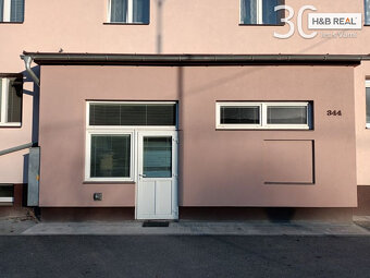 Prodej komerčního prostoru Vsetín - 12