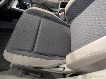 Nissan X-TRAIL 2,2dCI 2005 100kW - DILY Z VOZů - 12