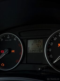 Škoda Fabia 2 Combi 1.4 16v 63KW - 12