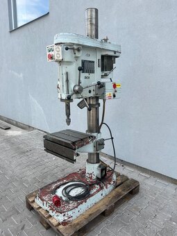 Sloupová vrtačka VS32A - 12