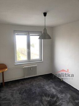 Pronájem hezkého, velkého bytu 3+1, 72m2, s lodžií, Opava, u - 12