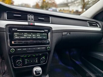 Škoda Superb II 2.0tdi Combi FL - 12