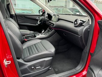 MG EHS PHEV Luxury 1.5 190kW AUT. 79tkm Panorama Virtual - 12