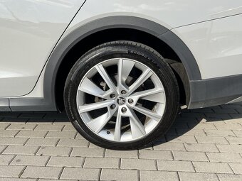 Škoda Octavia 2.0TDi147KWScoutDSGTZ, 167tkm, cena s DPH - 12