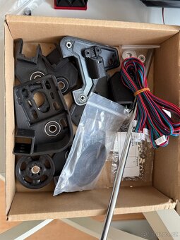 Silně upravená 3D tiskárna Ender 3 V2 + Klipper +RPi 4B +CYD - 12