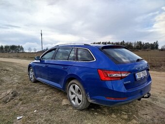 Škoda Superb combi - 12