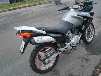 Honda Varadero 125 - 12