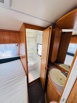 OBYTNÝ PŘÍVES HOBBY 560 - 12