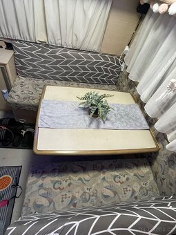 Prodám karavan DETHLEFFS - 12