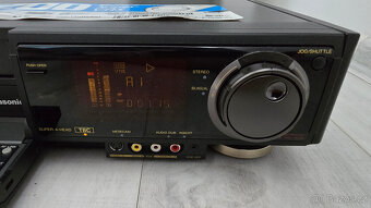 Panasonic NV-FS200 (VHS / S-VHS) - 12