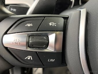 BMW X1 20d xDrive AT 140kW Mpaket - 12