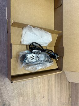 Acer Swift 3 Pure Silver 14" | celokovový | TOP STAV - 12