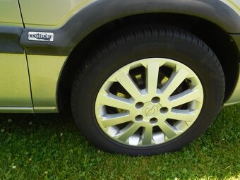 Opel Zafira 1,8 16v - 12