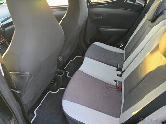 Toyota Aygo, 1,0i Kamera AutoAC Tempom - 12