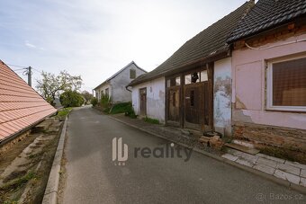 Prodej nemovitosti k demolici s hotovým projektem rodinného  - 12