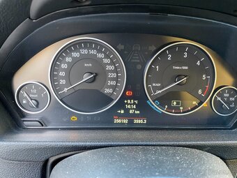 BMW 320D - 12