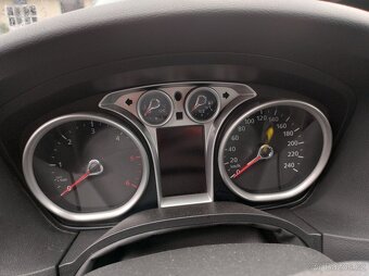 Ford Focus 2009 COMBI 1,6TDCI 81kW - DILY z AUTA - 12