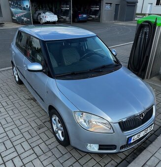 ŠKODA Fabia II 1.4 16V (63 kW) benzín - 12