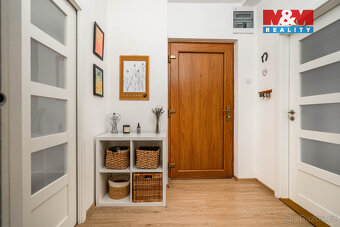 Prodej bytu 3+kk, 72 m², Hradec Králové, ul. Bozděchova - 12