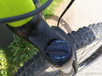 Horské elektrokolo Focus Jarifa, motor Bosch - 12
