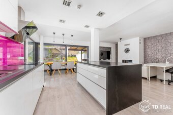 Prodej rodinný dům, 228 m2 - Brno - Líšeň, ev.č. 00949 - 12