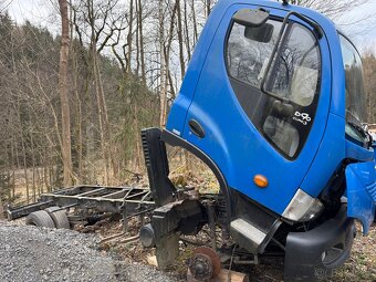 D90 cummins 107kw + jedna na náhradní díly - 12