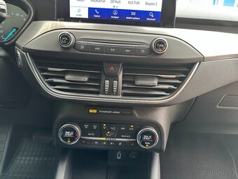 Ford Focus Titanium 2.0 110kW ALU17'' 2020 ACC KESSY tažné - 12