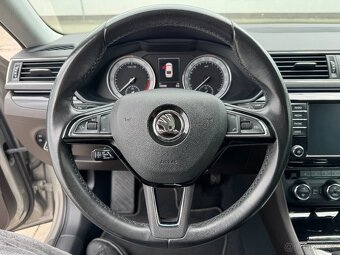 Škoda Superb 2.0 TDI 140 kW L&K DSG 4x4 / CZ / DPH - 12