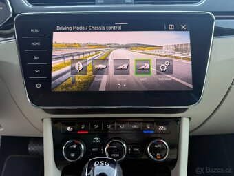 Škoda SUPERB iV L&K MATRIX VIRTUAL PANORAMA KAMERA TAŽNÉ 22 - 12