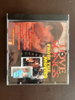 CD / DVD Různých druhů , titulů - 12