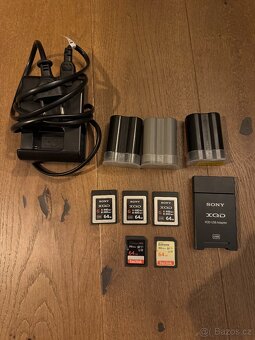 D850+70-200+24-70+14-24+50 - 12