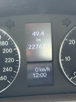 Mercedes Benz C200K (w203) - 12