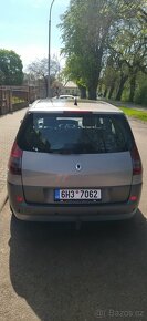 Renault grand Scénic 2 1.9dci 88kw - 12