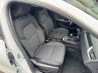 Renault Clio 1.0 TCe 74 kW Aut. Navigace Full LED Park. senz - 12
