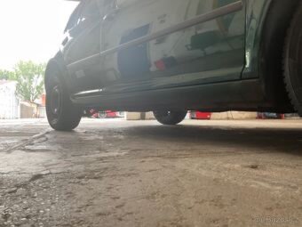 Volkswagen Golf IV 1.6 77Kw Comfort - 12