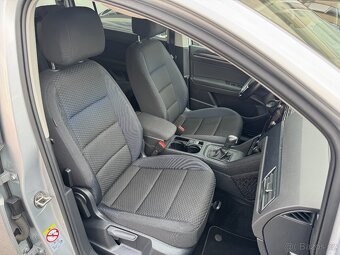 VW Touran 2.0TDI 110kW DSG Navigace Full LED DAB Park. senz. - 12