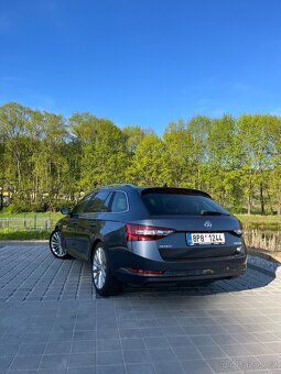 SUPERB ŠKODA 3. III. 1.9 TDi - 12
