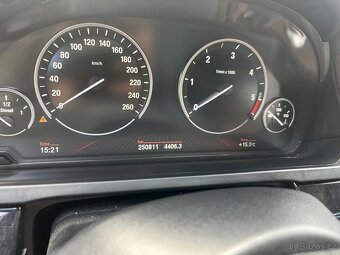 BMW 740D 225 KW - 12