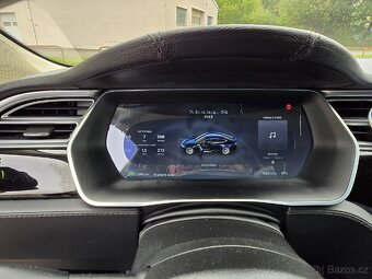 Tesla S 85, Pronájem - 12