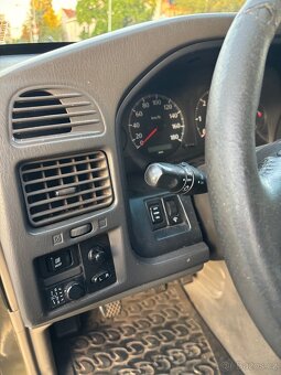 Nissan Patrol GR V TD-6 2.8TD - legenda mezi offroady - 12