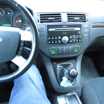 Ford Focus C-MAX 1,6i 85kw, SERVIS ZA 16 000kč - 12