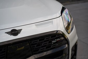 MINI Countryman JCW ALL4 (2024) – 221 kW / 300 koní - 12
