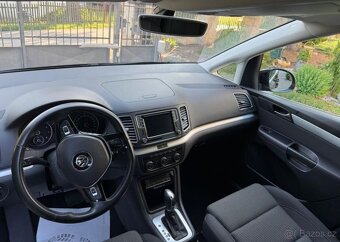 Volkswagen Sharan 1,4 TSi/ 110 Kw 7míst serviska benzín - 12