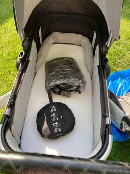 Kočárek Joolz Day2 - dvoukombinace - barva šedá melange - 12