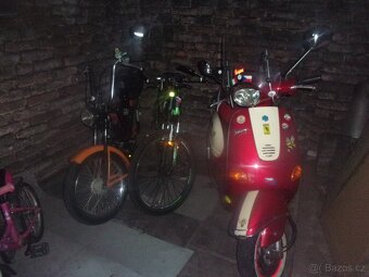 Vespa ET4 125 sport - 12