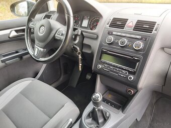 Volkswagen Touran 2.0 103 kw Life, 2013 - 12